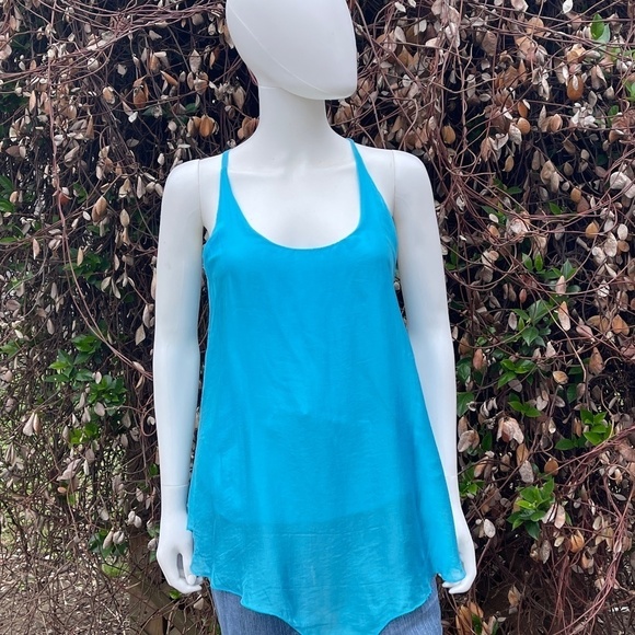 💋NWT SOFIA Vergara Sofia Italian Made Silk Blend Tank & Cami Top - Picture 1 of 12